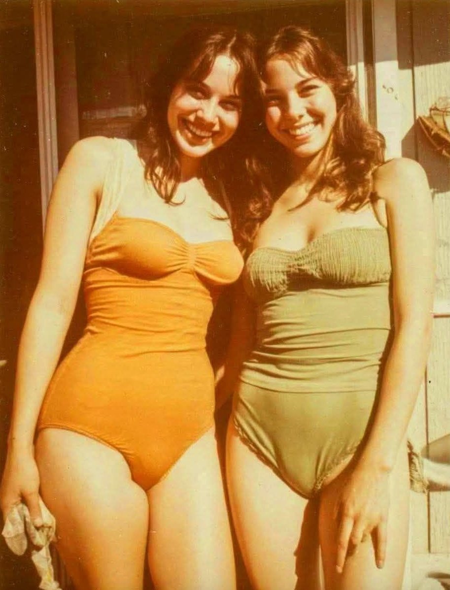 Mujeres españolas en los años 80.

¿Algo que te llame la atención?