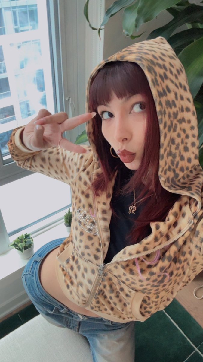 Corinne Bernett (@CorinneBernett) / Posts / X