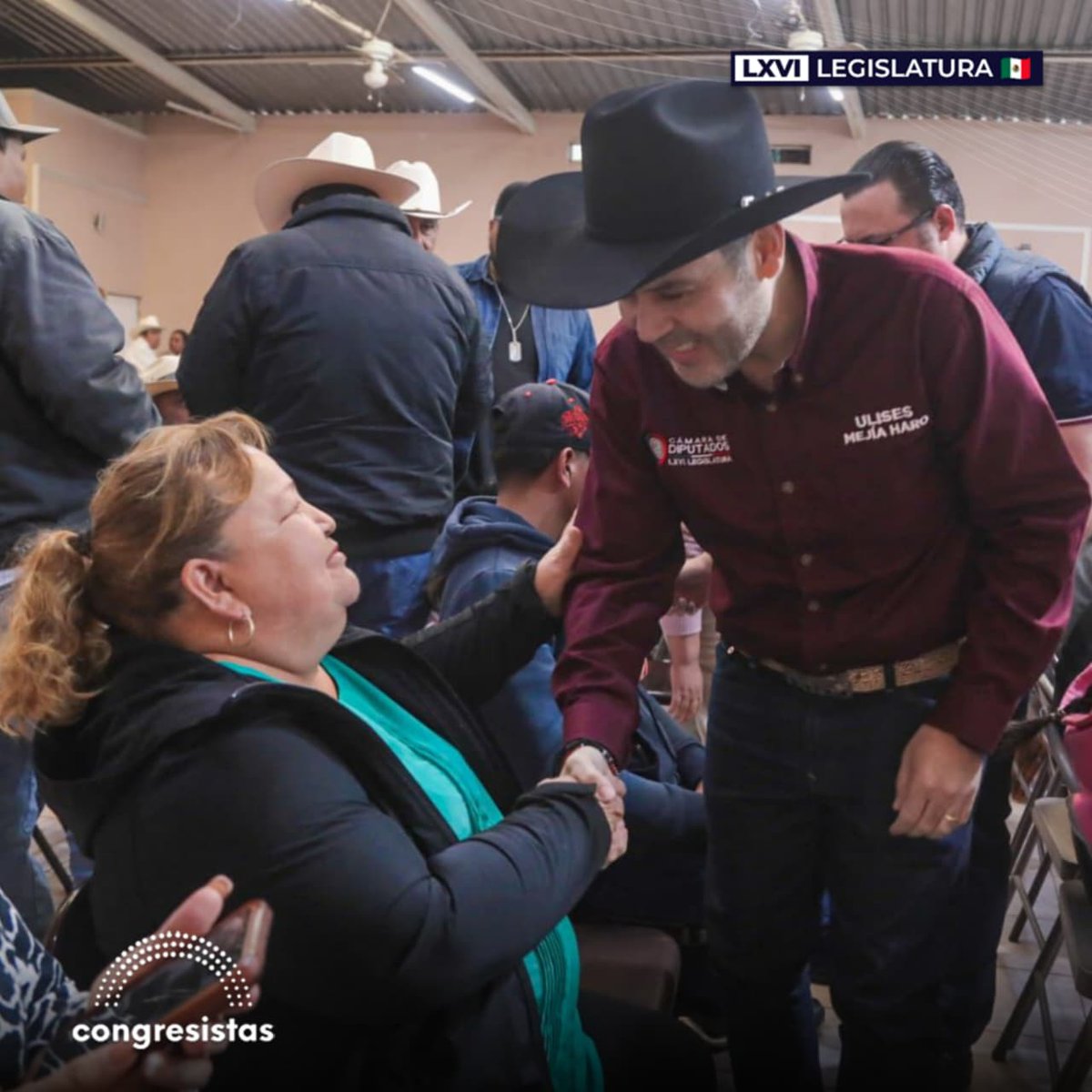 ¡Ulises Mejía [<a href="/UlisesMejiaH_/">Ulises Mejía Haro</a>] explica reforma electoral y apoya agroindustria en Zacatecas!

El diputado federal de Morena [<a href="/DiputadosMorena/">Tus Diputadas y Diputados Morena</a>] sostuvo una asamblea informativa en Pinos, Zacatecas para detallar los alcances de la reforma electoral que busca eliminar la