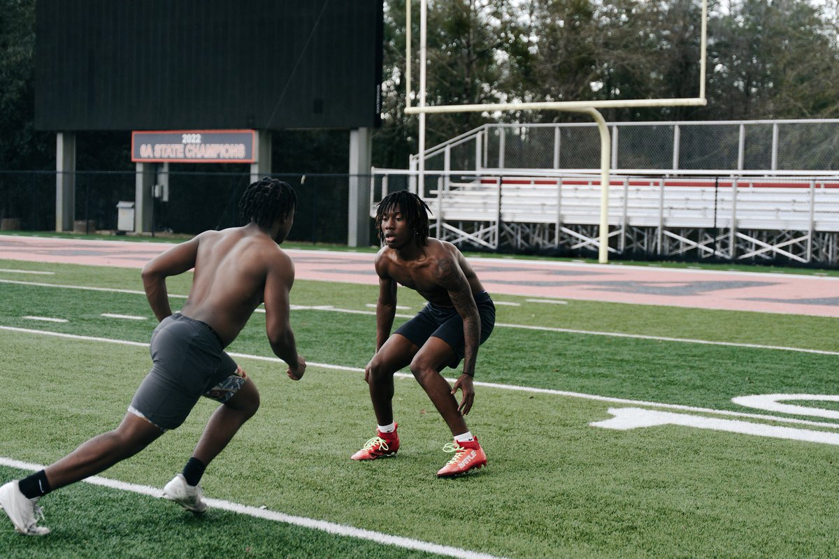 shs_scoot1's tweet image. “Personal Reason”
#SeniorSeason