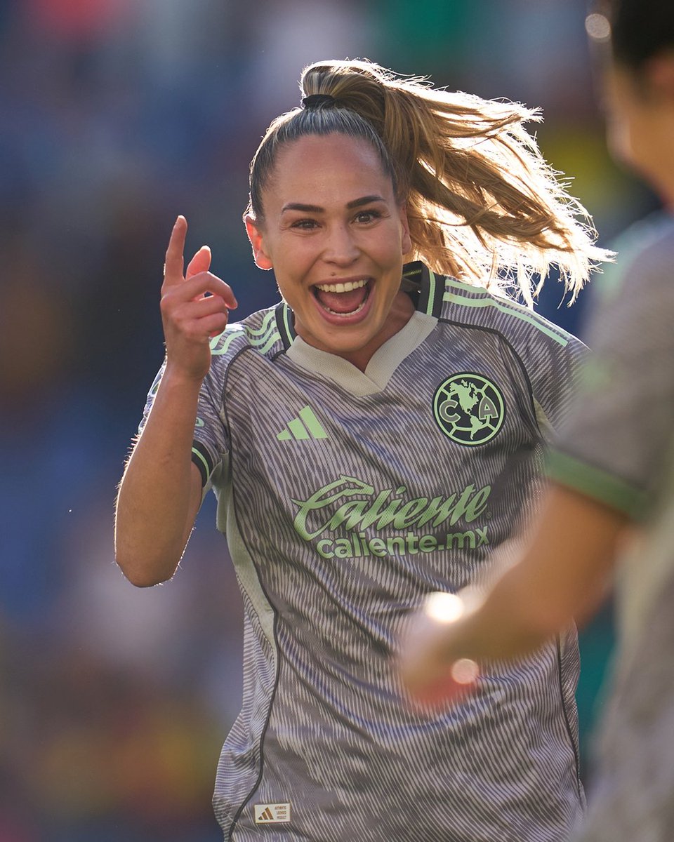¡Irene Guerrero comandó la victoria del América en la Liga MX Femenil!

Las semifinalistas de W Champions Cup derrotaron 4-0 a Mazatlán 🔥