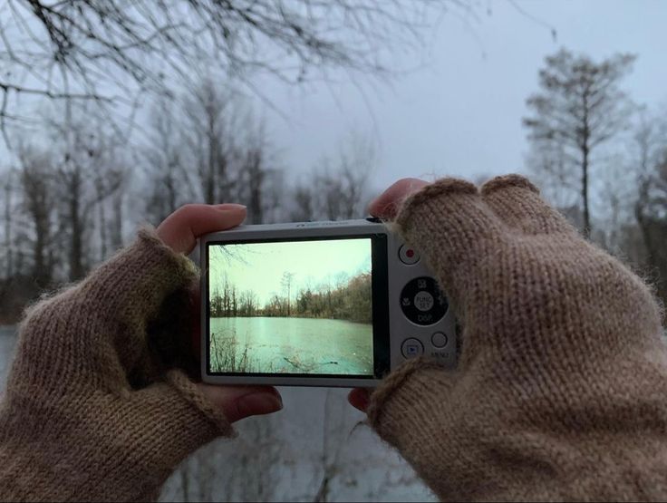 kavethamCEO's tweet photo. Привет!!!!
Я - Аякс, коллеги зовут меня Чайльд (я самый младший на точке), а вы можете позвать меня организовать с нуля концерт в ВУЗе (mama didnt raise a quitter, she did raise a whiner tho) 😭💦
Учусь на конфликтолога (кто это), потому что отлично умею со всеми ругаться! 💪 https://t.co/KqQe9SMZkT