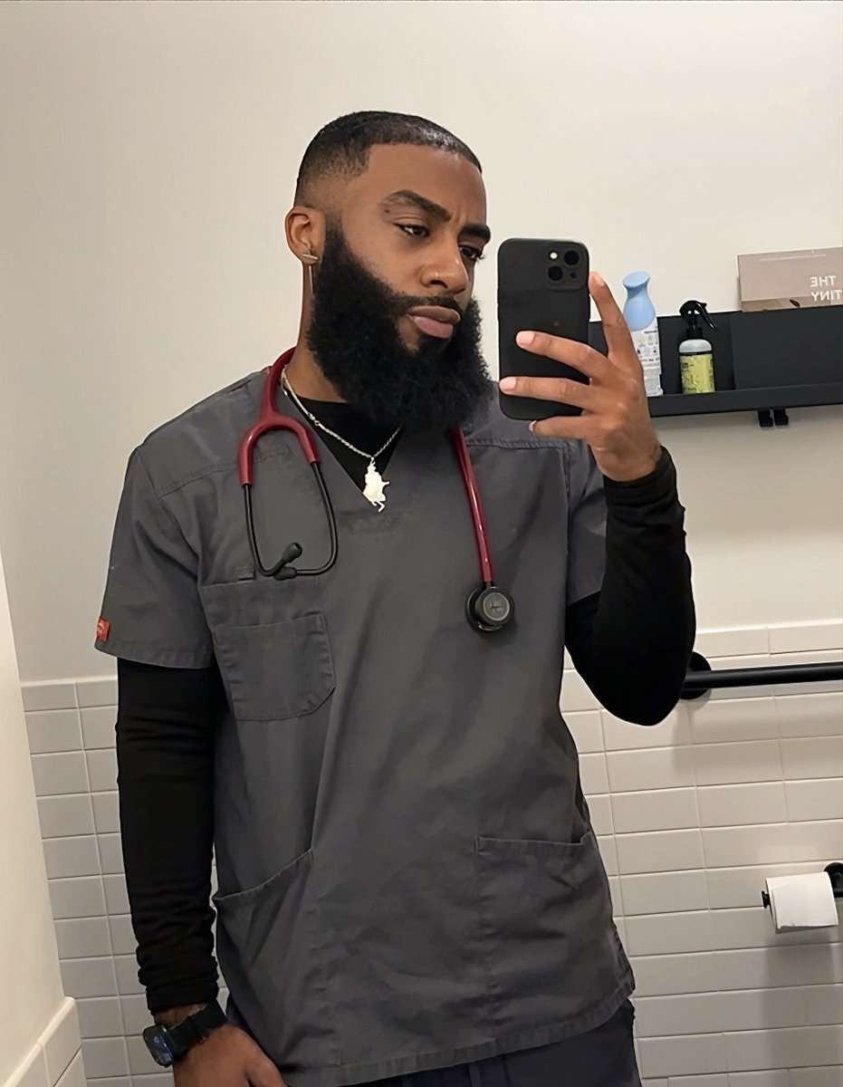 𝐈 𝐤𝐧𝐨𝐰 𝐂𝐏𝐑 🫀🌹