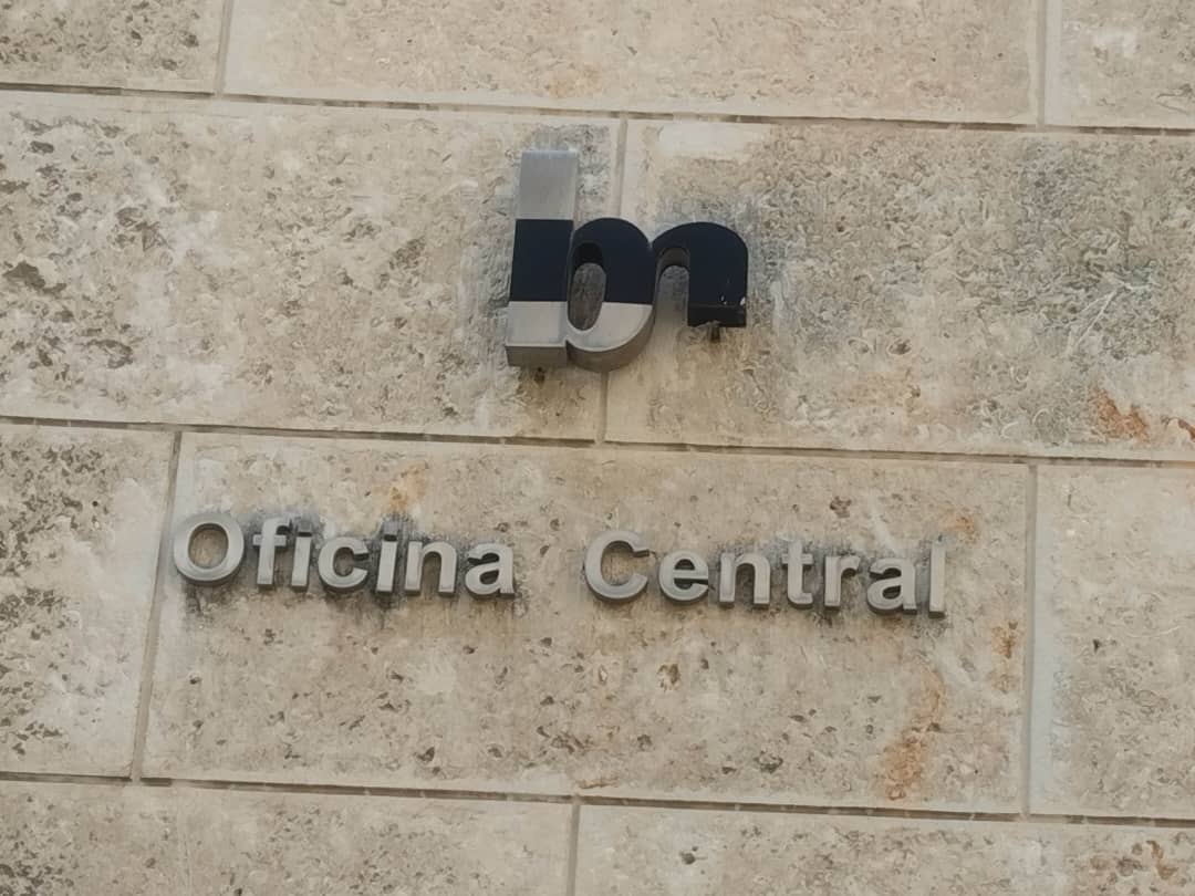 #Cuba El pasado 26/01 <a href="/BanMetCapital/">BanMet_Capital</a> amplió los horarios de atención a sus clientes, en un grupo de sucursales capitalinas. La medida extiende las horas de servicio de 7:30 a.m. a 6:00 p.m., en algunos casos, y de 8:30 a.m. a 6:00 p.m
#BancariosCubanos 
bc.gob.cu/media/noticias…