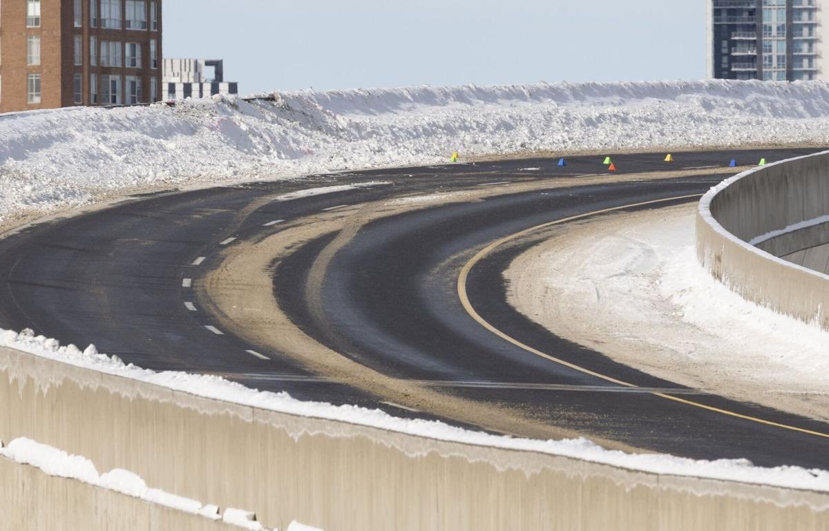 Stephen Punwasi 🏚️📉🐈☃️ tweet media