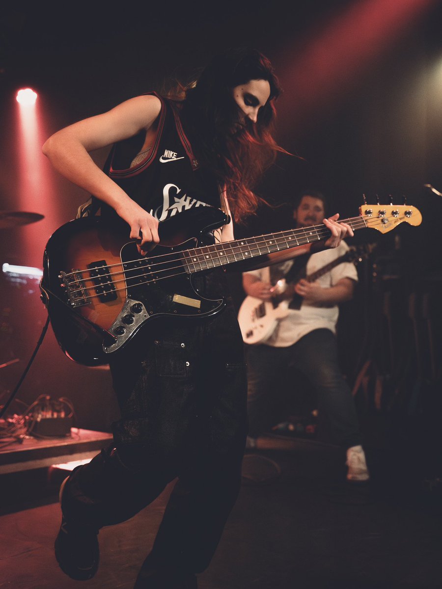 Helen Barsz tweet media