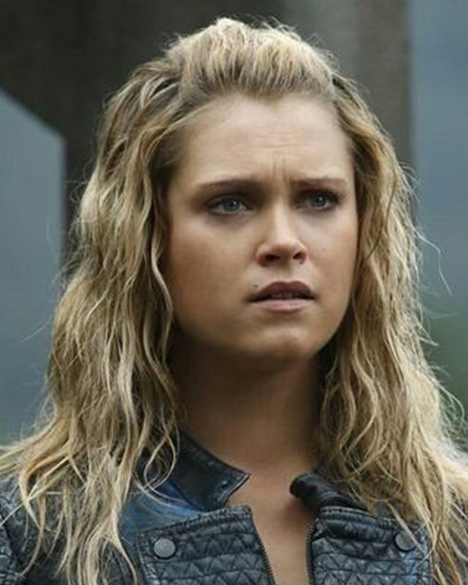 PrimeVideoBR's tweet photo. “we have                                     “i know i 
dating rumors”                         started it”

#The100 #ClarkeGriffin #Lexa https://t.co/527lZAHwQe