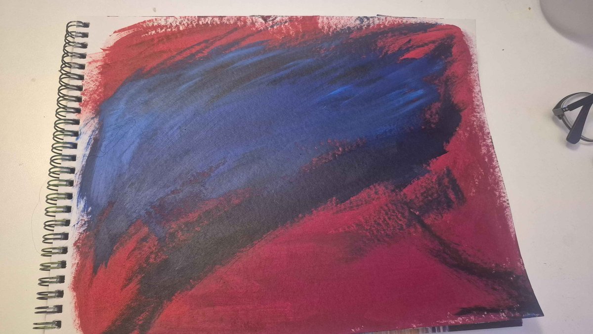 hannahvtuber's tweet image. I TOLD MY CHAT I TRIED TO PAINT SOMETHING WHILE I WAS ANGRY AND ALL THEYRE SAYING IS IT LOOKS LIKE AMONGUS