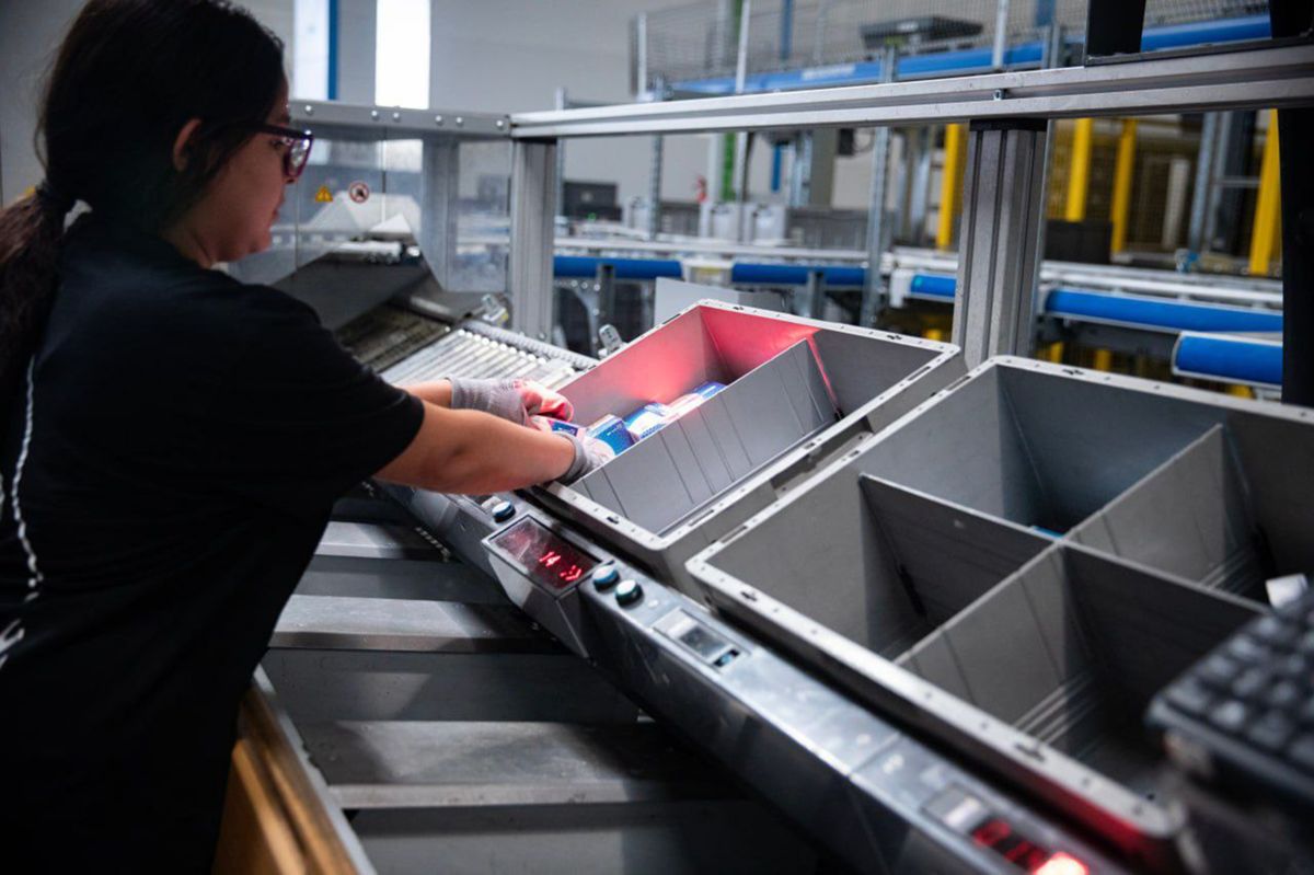 ✅ El paro cae en la provincia en 12.500 personas.

👏 Las políticas progresistas del Gobierno de España crean empleo.

‼️La Junta debe dejar de mirar para otro lado e invertir en políticas activas de empleo para reducir la elevada tasa de paro.

🔗 psoe-granada.com/el-psoe-resalt…