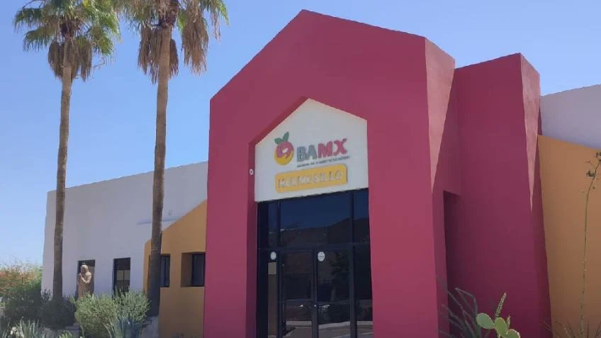 Banco de Alimentos de Hermosillo benefició a más de 700 mil personas en Hermosillo
<a href="/BamxHermosillo/">BAMX Hermosillo</a> 
lavozdelpitic.com.mx/2026/01/27/ban…

#LaVozNoticias #Sonora #hermosillo #SomosTuVoz