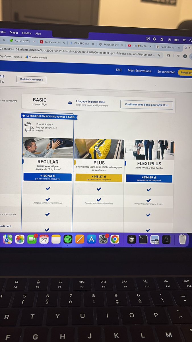 L’ A/B testing de Ryanair aura de bon résultats sûrement mais ça marchera pas sur moi, avant il avait 4 colonnes le basic à gauche et maintenant il on fait une petite ligne discrète en haut et les 3 colonnes avec des suppléments en big pour attirer l’œil 
Malin ceux là 🤓