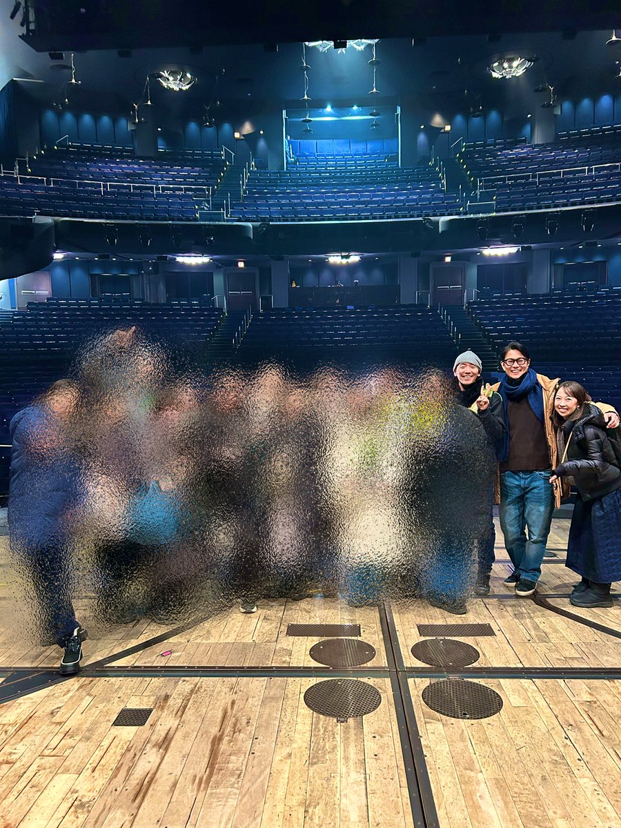 ✨ブロードウェイツアー終了✨

みんなを夢の世界へ連れて行きたくて何度も頭の中でシミュレーションしたんだけど、いざやってみたら大変な事もたくさんあって。笑

でも全部のトラブルで、逃げなかったよ。

誤魔化せるだろう…
みたいなところも全てちゃんと向き合った。