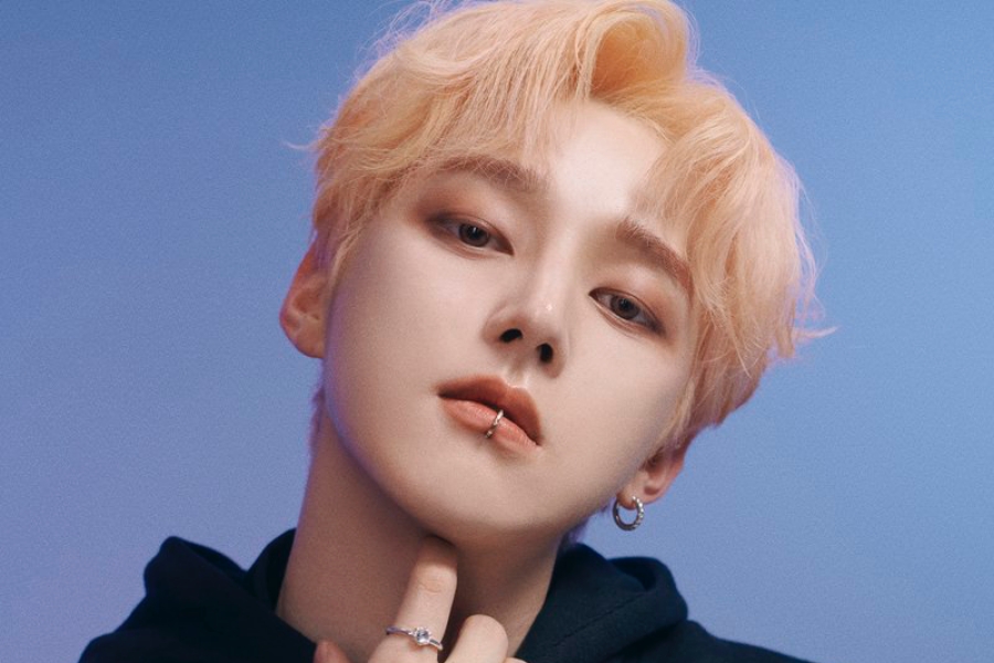 soompi's tweet photo. #AIMERS (And Former Spectrum) Member #Eunjun Announces Military Enlistment
https://t.co/oHvm8vAW4f https://t.co/Vyte4xQHwK