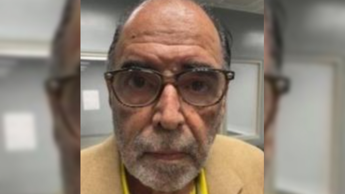 EE.UU. expulsará a Armando Fernández Larios, agente DINA requerido en Chile #Cooperativa90 tinyurl.com/3bjbyfdh