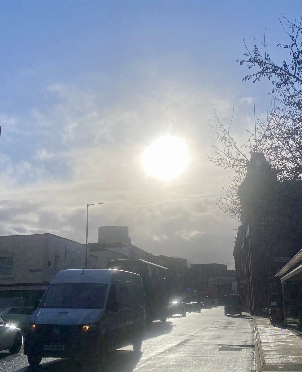 Rare sighting in Bristol UK 🇬🇧 what is it ?