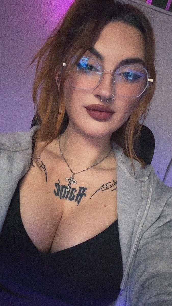 Más puntos en el brazo que en premier

kick.com/puketa