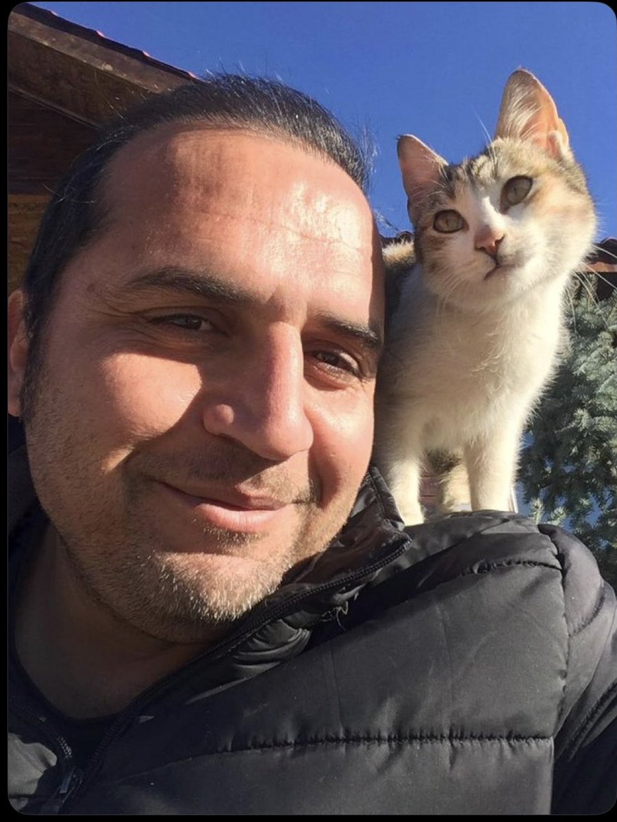 İt başka kapıda yemek bulamayınca eski sahibine geri dönermiş. Bunu bana bir köpeğim öğretti.