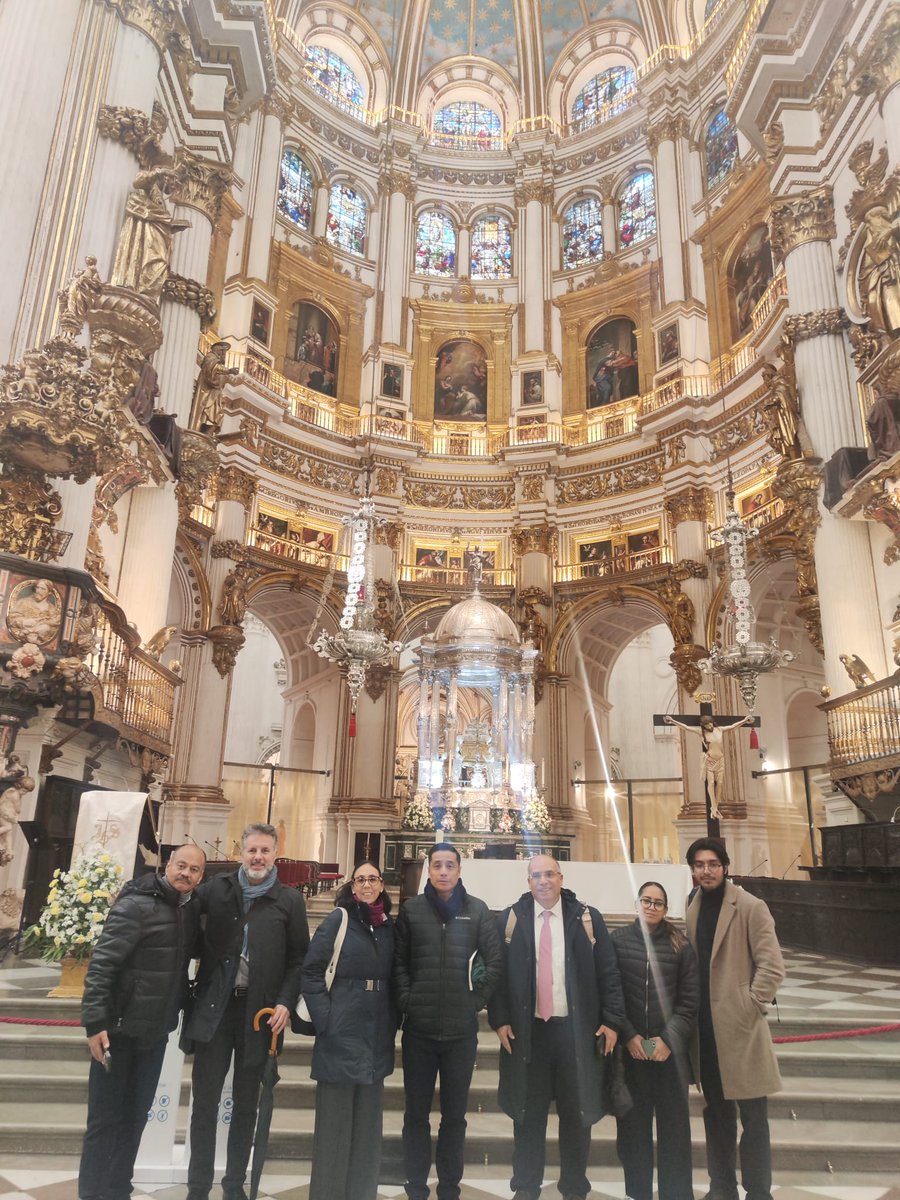 apfner's tweet image. Muy satisfecho con la segunda jornada en la Facultad de Derecho de la Universidad de Granada del Programa Internacional en Garantismo y Estado de derecho en el siglo XXI. Palestra - International Center for Legal Studies
Por la mañana recibimos al profesor Alfonso García…