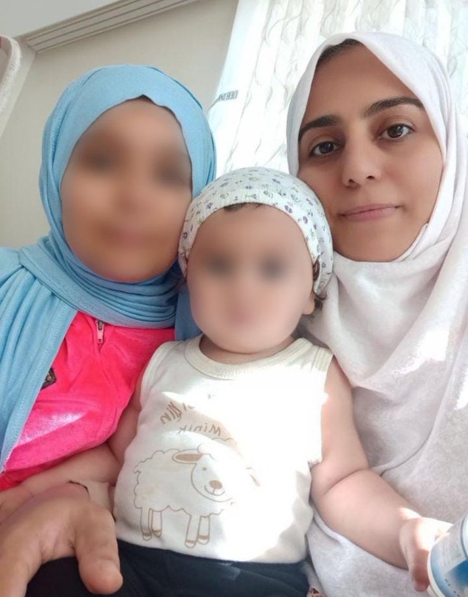 Kanser hastası öğretmen Ferah Oktan için Adli Tıp  Kurumu “cezaevinde kalamaz” raporu verdi. Buna rağmen hâlâ cezaevinde.Her geçen gün geri gelmeyecek bir zamandır. Bir insanın hayatı bu kadar ucuz olamaz!

<a href="/avidrissahin/">Av. İdris Şahin</a> 
BununAdı İşkencedir