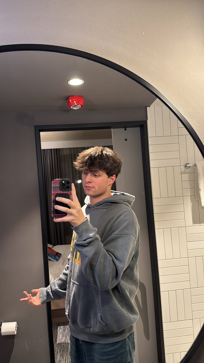 Lukas White tweet media