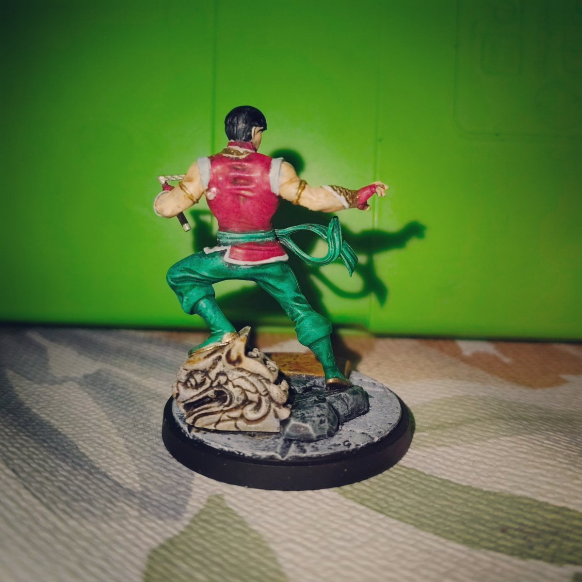 AlvaroDeLamo's tweet photo. Shang-Chi (Zheng Shang-Chi)

#marvel #marvelcrisisprotocol #shangchi #tenrings #avengers #defenders #miniaturepainting #wargame #miniature https://t.co/SwFvGCDnmN