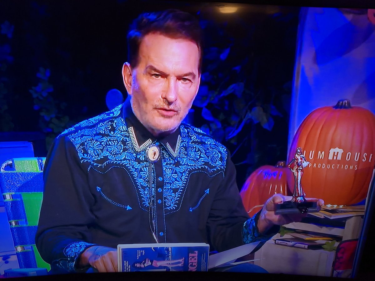 HorrorAddictsTV's tweet image. Hey everybody have you heard the news??? It's @therealjoebob 's birthday today!!! 🤠 We hope it's amazing year for him! #TheLastDriveIn #MutantFam