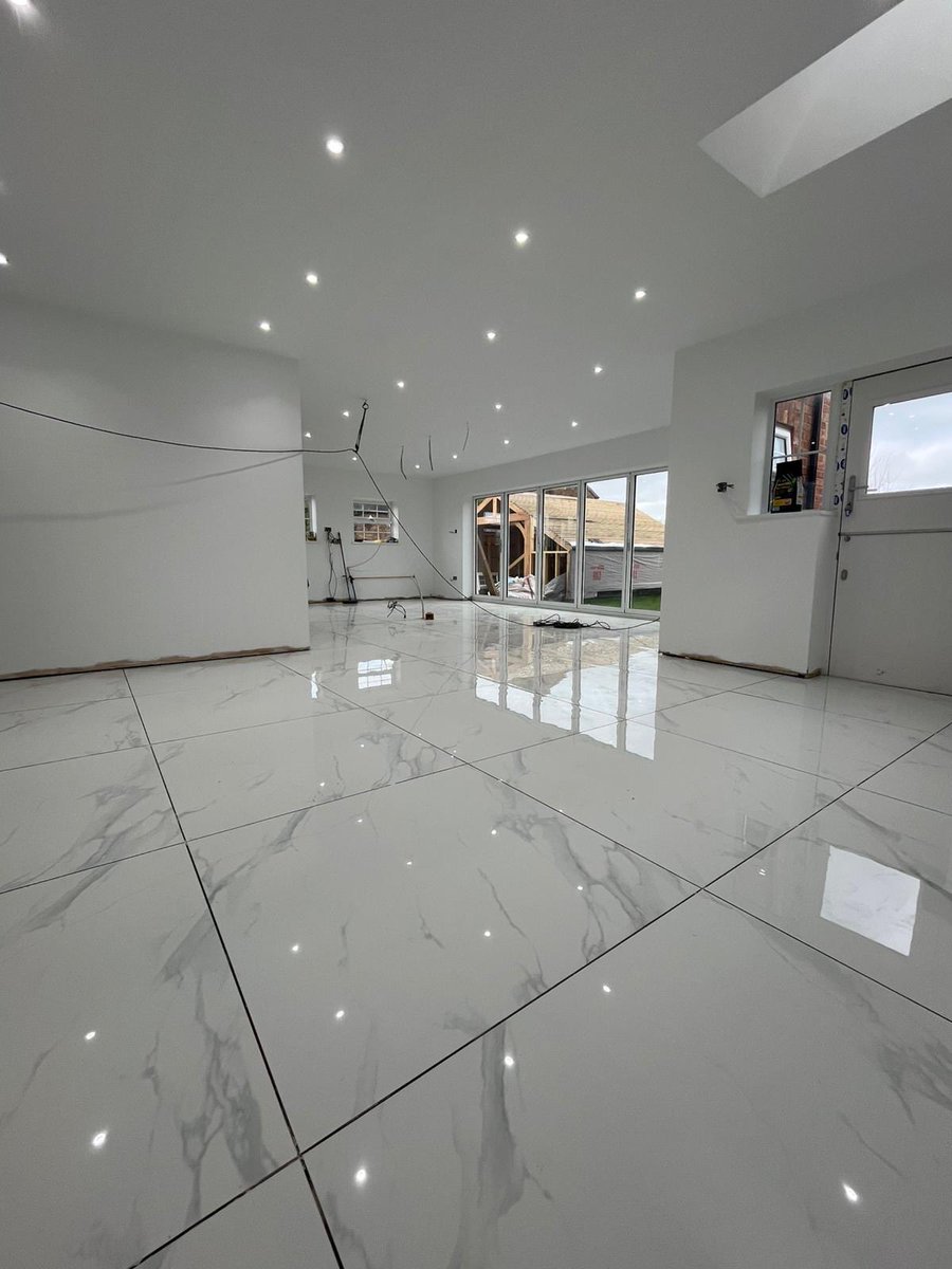 RestyleTiling's tweet photo. Latest  job in Crewe 1mt x1mt porcelain tiles looks great https://t.co/Voq2seTeaN