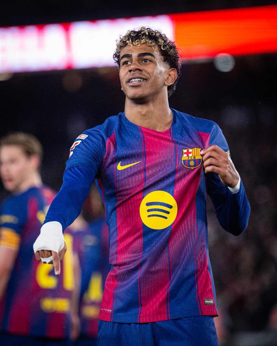 📊 Players with most dribbles completed in top five European leagues this season:

94 : LAMINE YAMAL 🇪🇸
62 : Jérémy Doku 🇧🇪
57 : Kylian Mbappé 🇫🇷
53 : Yan Diomande 🇨🇮

—<a href="/OptaJose/">OptaJose</a>