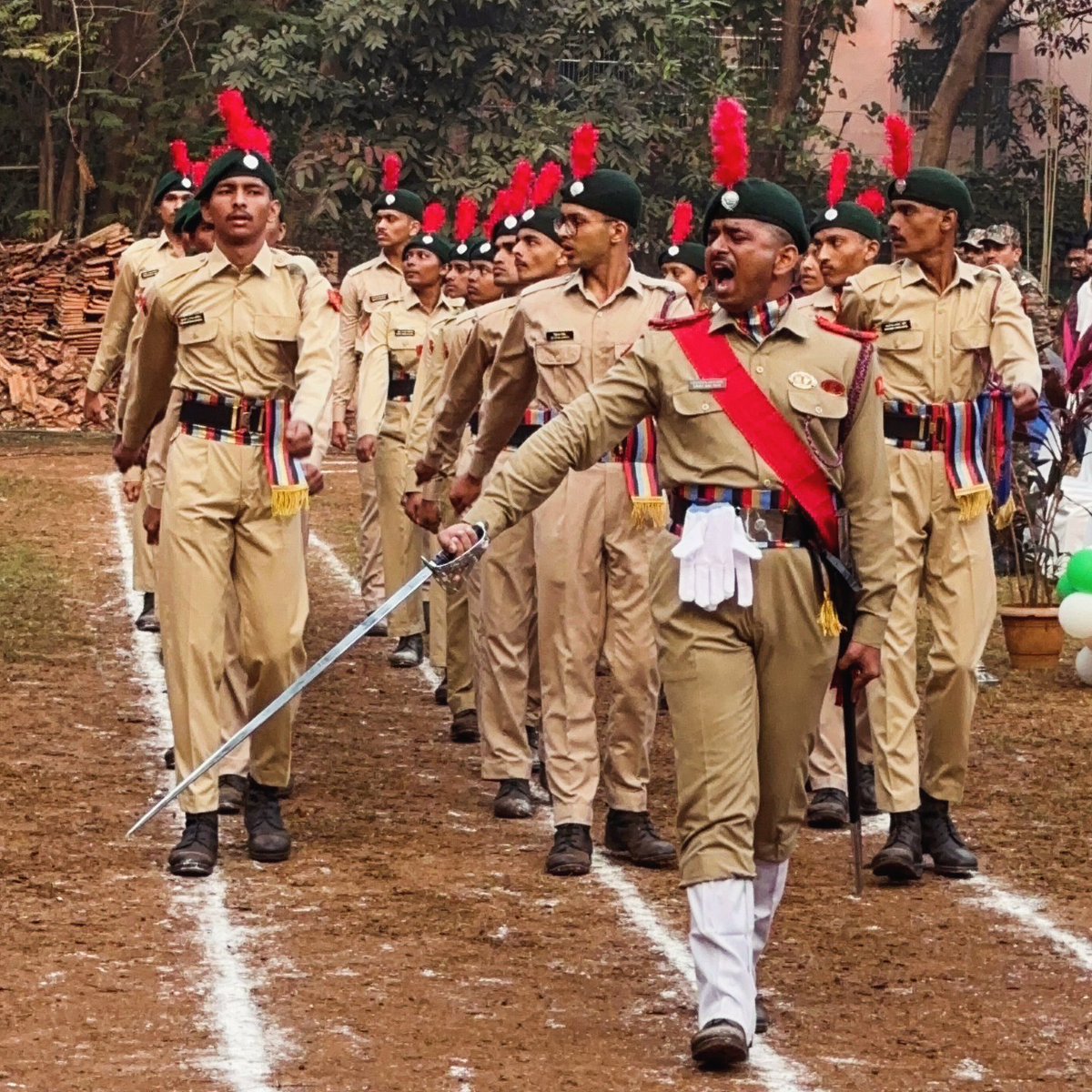 TEAM5MAHEMECOY's tweet photo. 5 MAH EME COY NCC, VJTI proudly celebrated the legacy of our Constitution, showcasing unity, patriotism, and respect for our nation’s heritage.
From synchronized drills to soulful cultural expressions, the essence of patriotism was on full display as we celebrated Rebublic Day!🇮🇳 https://t.co/dqYWMFJvZ3