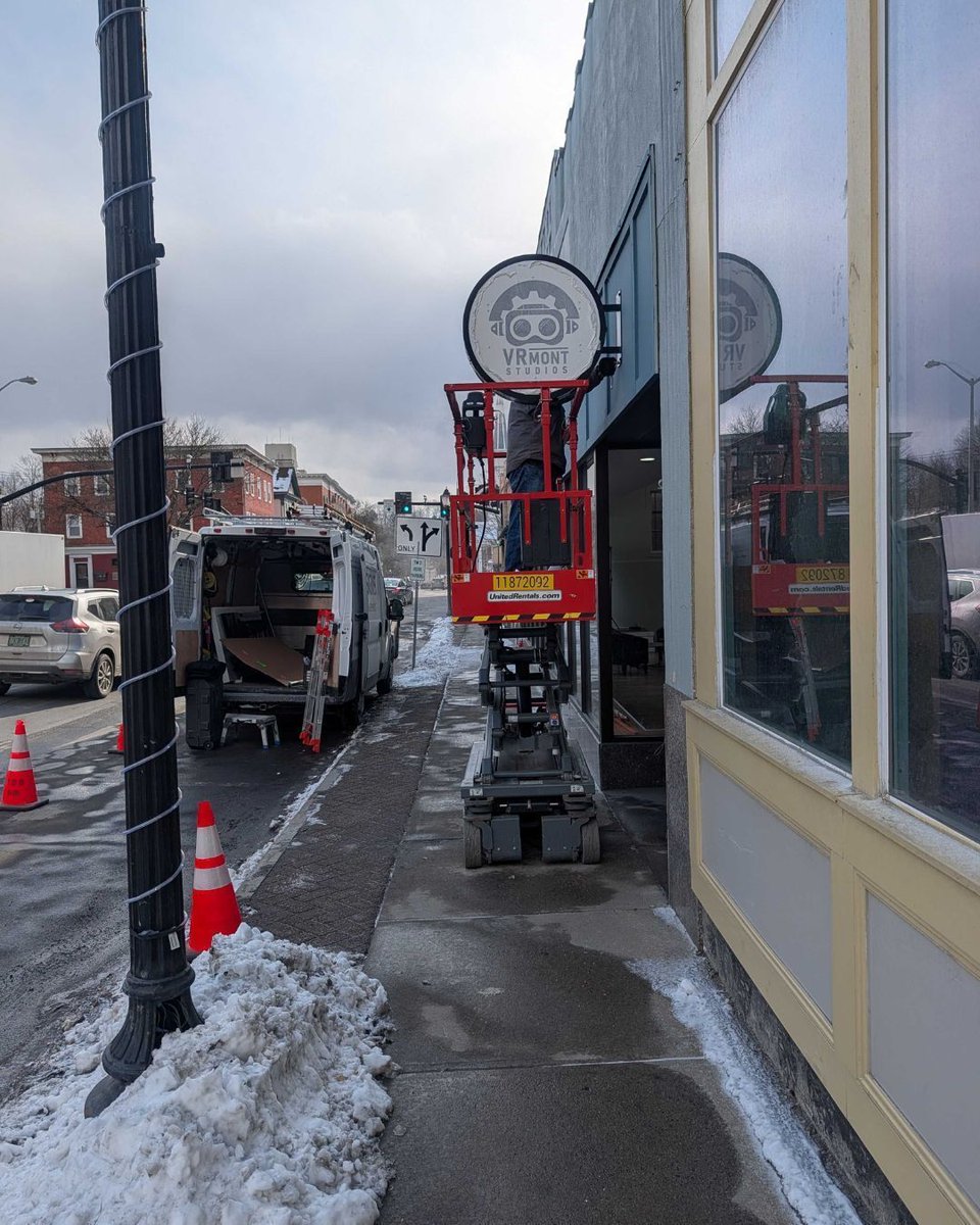 BRICvt's tweet photo. ✨ New sign is up at VRmont Studios ✨
Lights go on this week 👀⚡

VR escape rooms, drone sports, and hands-on STEAM fun are officially taking shape in downtown Springfield!

Opening soon… and it’s going to be awesome. 🚀

#VRmontStudios #STEAMinVT #SpringfieldVT https://t.co/O0Tp4t1sQ3