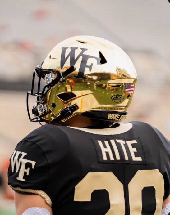 LiamPeters2010's tweet photo. I am blessed to announce that I have received an offer from @WakeFB .

@coach_spinnato @brendancahill_ @CRHFootball https://t.co/olnXreVQvk