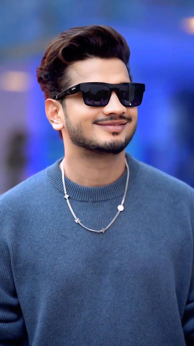 maihukhargosh's tweet photo. He is sooooo handsome 🥹
No nazaarrrrr

HAPPY BIRTHDAY OG MUNAWAR

#MunawarFaruqui https://t.co/8lR7lQA6Qa