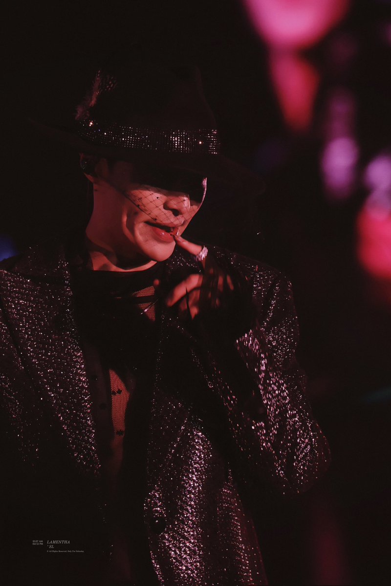 251231  Chromosome Universe New Year
Countdown Show  

Tribute to the Classics🫡

#layzhang #LAY #레이 #YIXING #chromosomeuniversenewyearcountdownshow2025