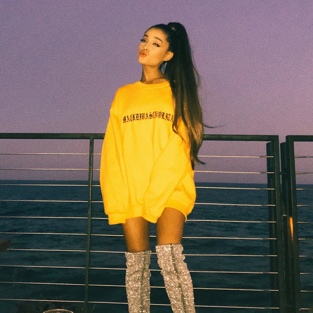 PopCrave's tweet image. Ariana Grande tells Vogue how her iconic sweater and thigh-high boots look came to be:

“This was a very strange time in my life, I was processing a lot. I always wanted to hide away in something really cozy, but I remember that the boos still made me feel c**t. I genuinely at…