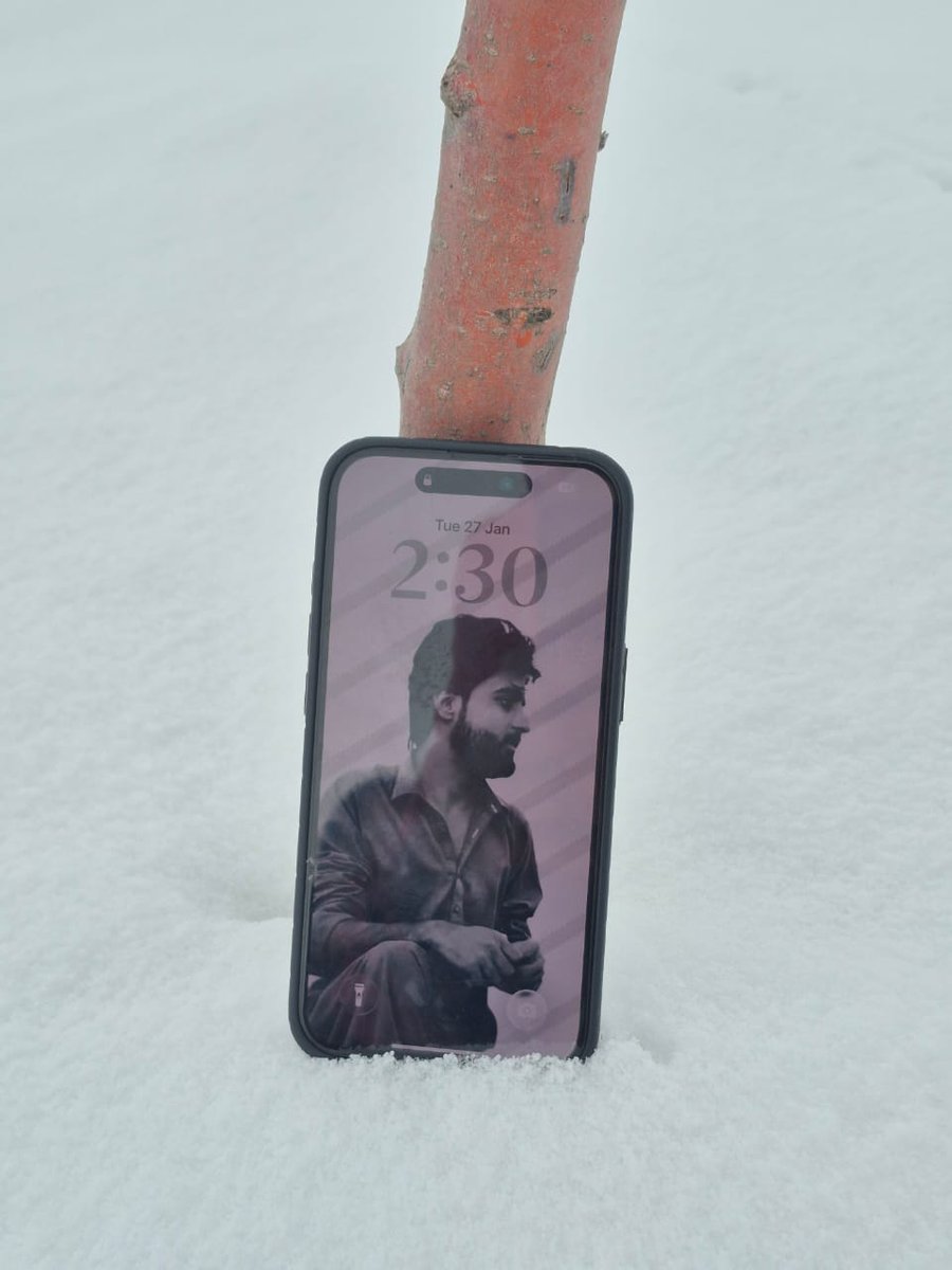 صبح زندان میں بھی ہوتی ہوگی

پھول مقتل میں بھی کھلتے ہوں گے

منتظر بلوچ

#ReleaseSalmanBaloch