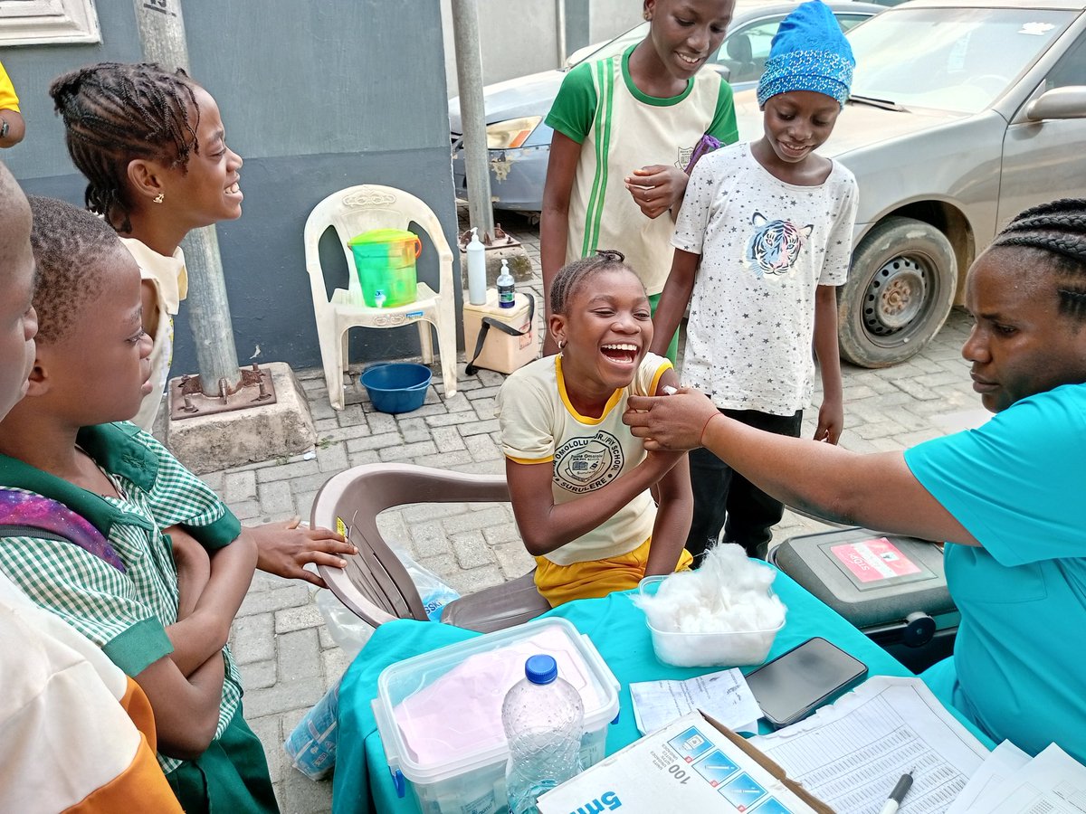 Health District04 tweet media