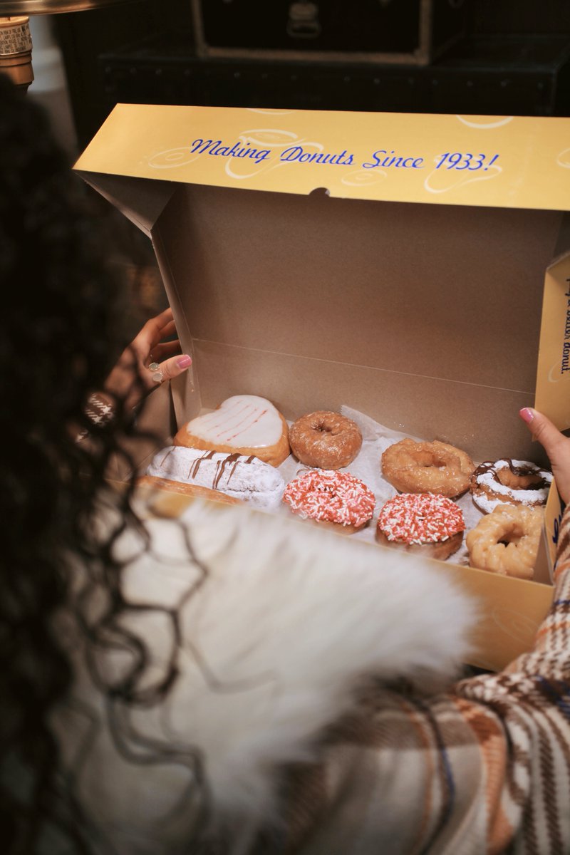 LaMar's Donuts & Coffee tweet media