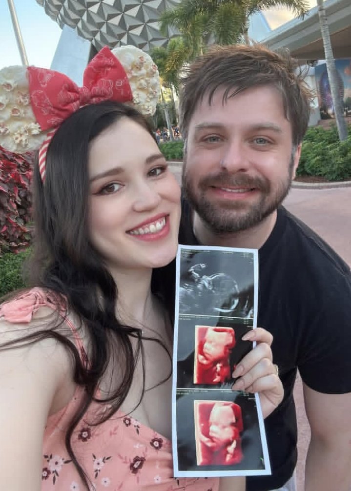 hellomount's tweet image. MEU DEUS O BABY DINO VEM AÍ 😭😭😭😭😭😭😭😭