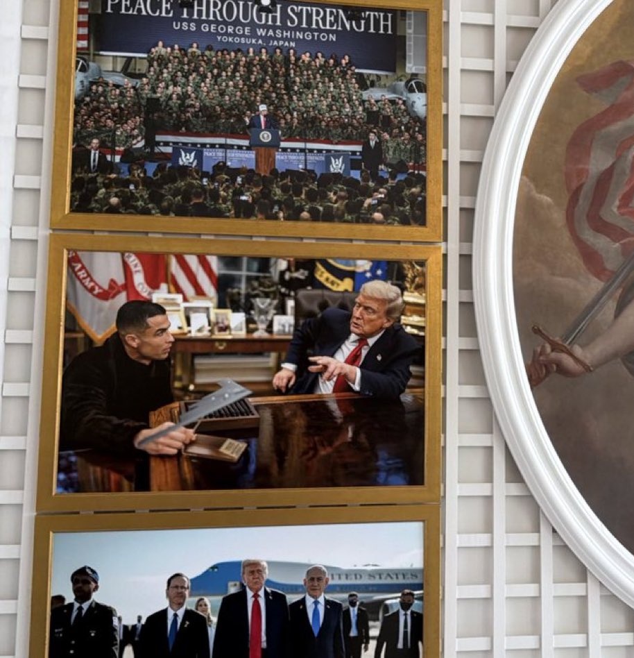 TeamCRonaldo's tweet photo. 🚨 Donald Trump framed his picture with Cristiano Ronaldo at the White House 🇺🇸 https://t.co/Jf4PozMkL2