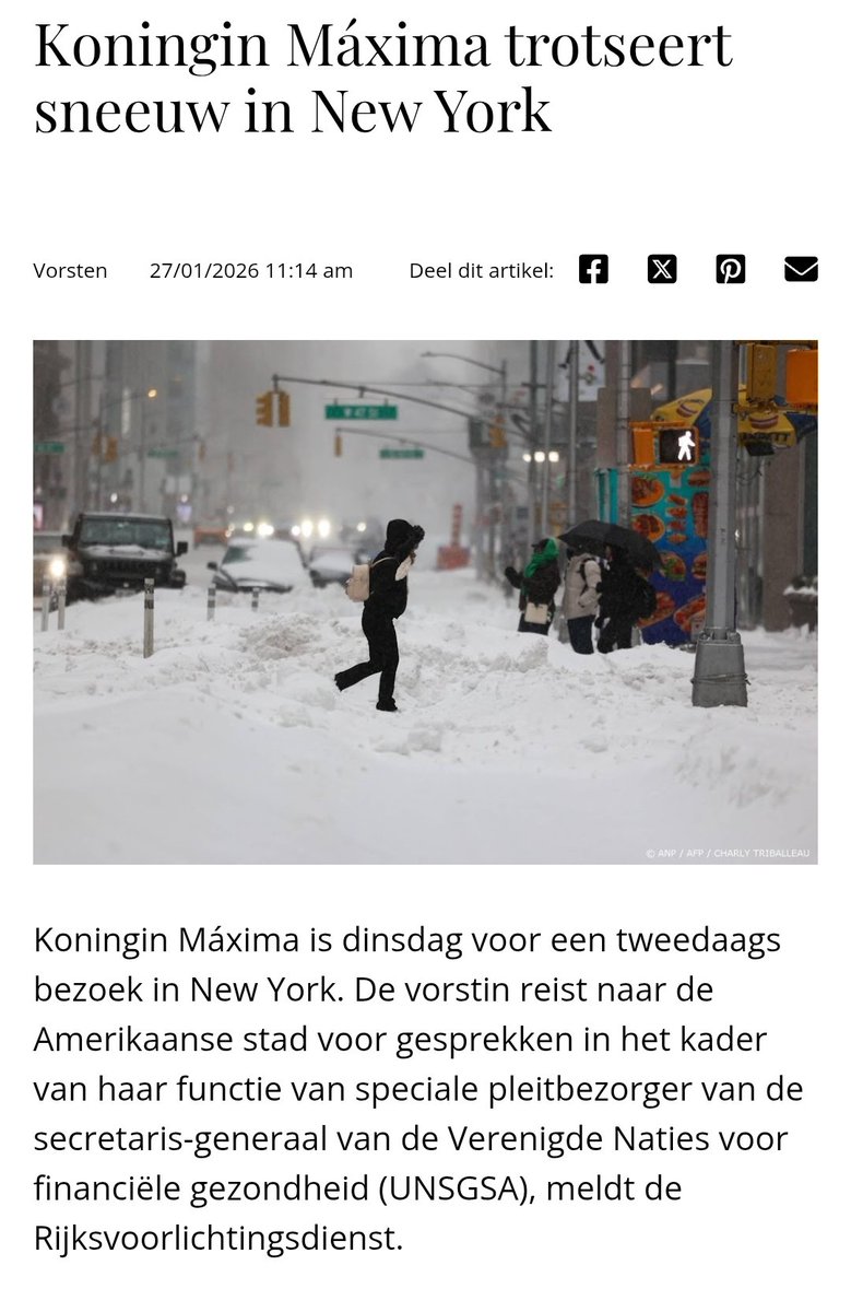 Marijkeblond's tweet image. Met bovenmenselijke inspanning trotseert onze geliefde prinses het weer in New York. Het had uiteraard via zoom gekund maar deze 2 daagjes laat zij zich niet afpakken in de Big Apple. #maxima #milieu #klimaat #oponzekosten #feestkoningin #vakantiekoning