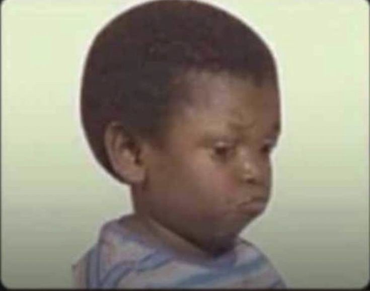 JustGystin's tweet image. Aba red Police bamukubila ki? 😂

#VIPPOL #StarTimesUPL