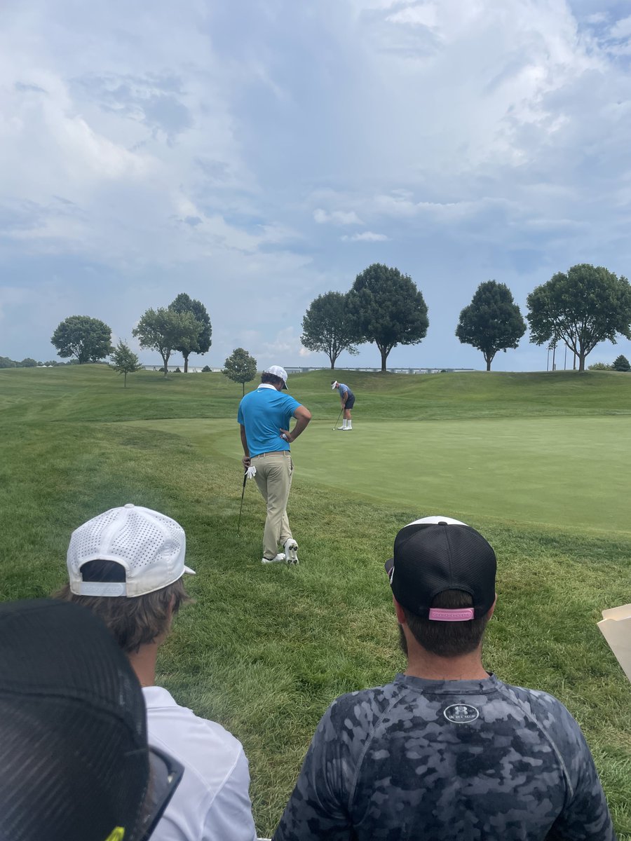 TherealchipDrip's tweet photo. Here’s the real reason why Brooks Koepka is back on the PGA Tour ⁦@BKoepka⁩ loves fans. Imagine 10 people watching a 5 time major champion. Also, probably sick of people like me heckling him. “I can’t believe more people aren’t watching you” That’s ⁦@livgolf_league⁩ https://t.co/DIJZSbSUZA