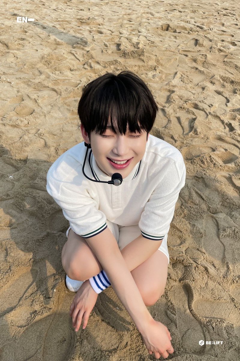 sun_oo99's tweet image. TFW 바닷가떠눙이는 좋은느낌을 줌🥺