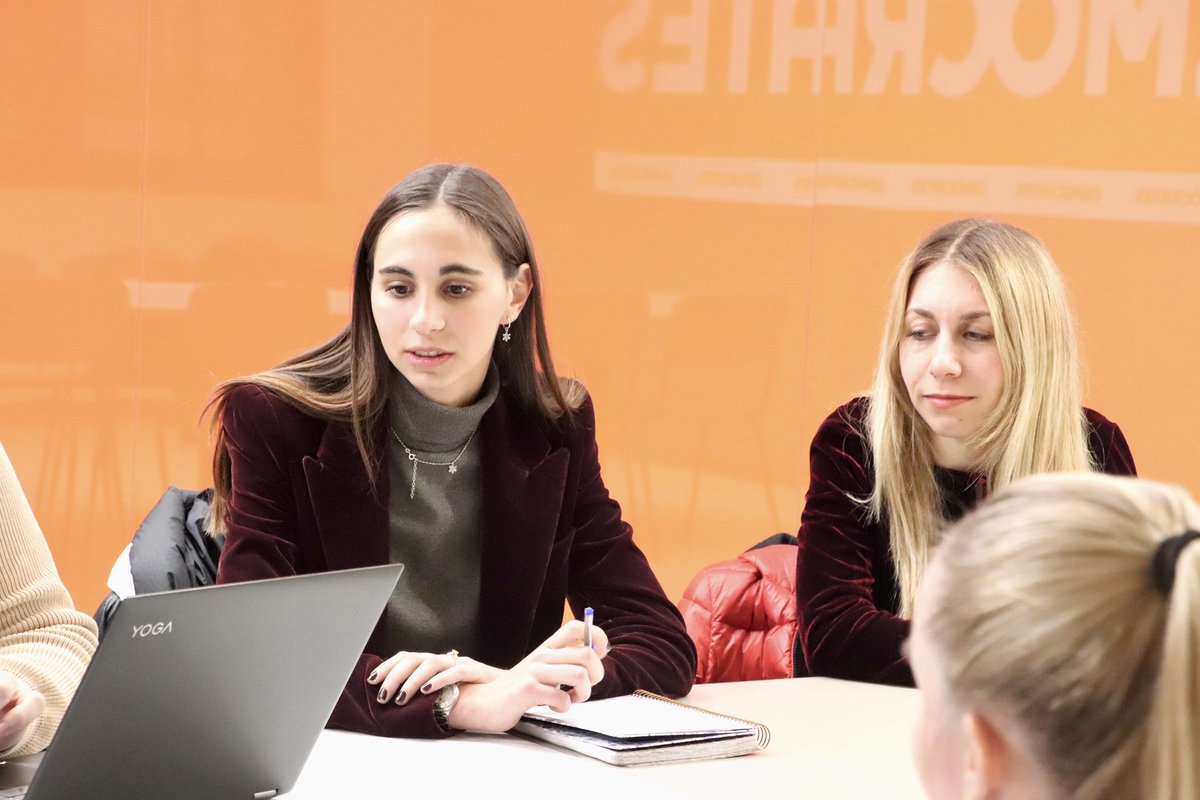 DEMÒCRATES tweet media