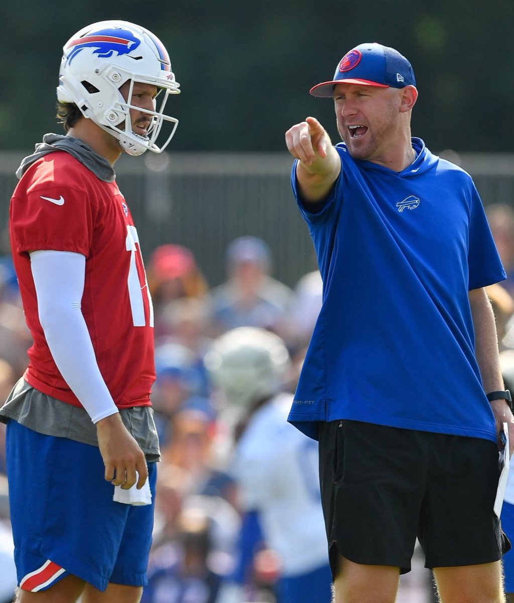 SleeperBills tweet media