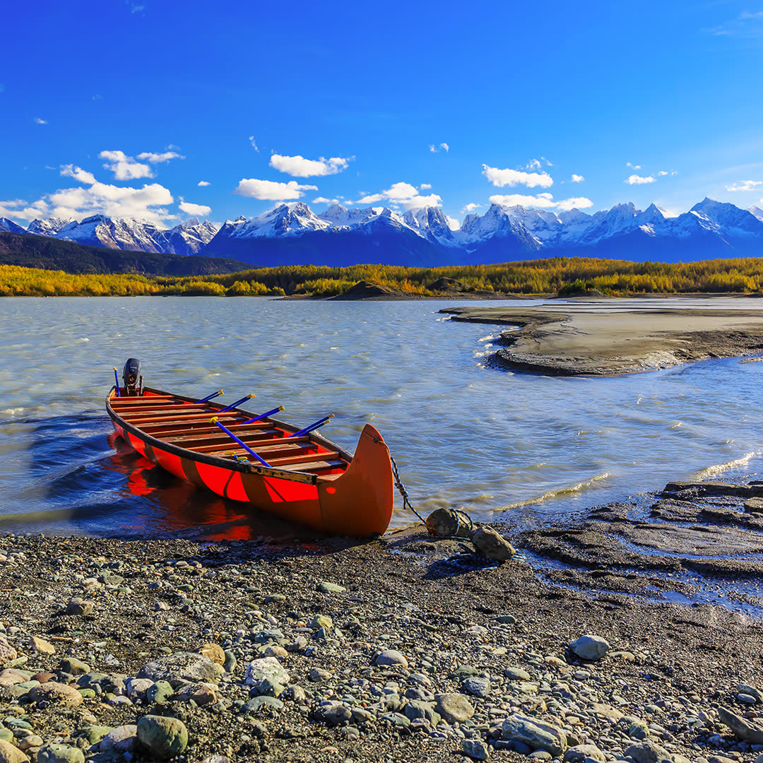 Gold rush history meets wild Alaskan scenery in Skagway, Alaska! 🌄 Wander historic saloons, restored buildings, and National Park exhibits, or explore the town’s rich heritage. Plan your visit today! (361) 208-0898