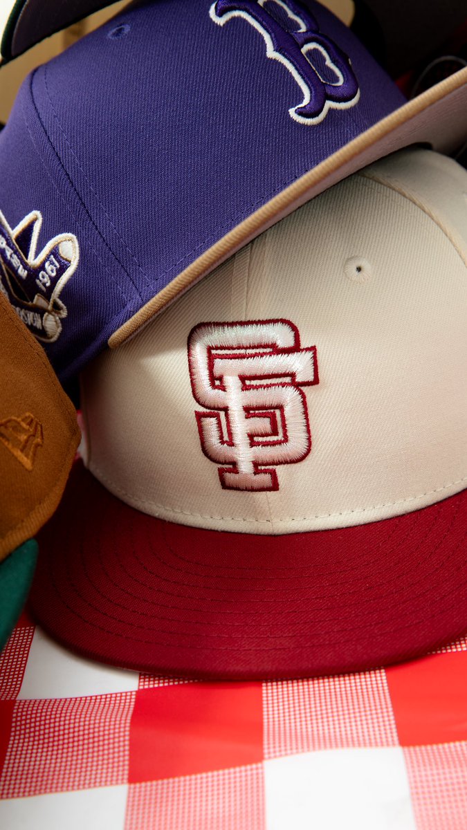 HAT CLUB tweet media