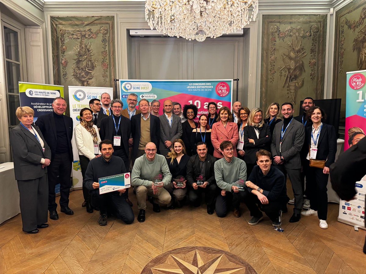 CCI_92's tweet image. Made in 92 #10 : l’aventure continue ⚡️3e étape #MadeinGPSO du concours #Madein92 à @VilledAvray92 🔥20 candidats et une même énergie pour défendre leurs beaux projets 👏 Merci à @GPSO_SeineOuest et au @hautsdeseinefr pour leur soutien. Rdv à la Grande Soirée Finale 🚀