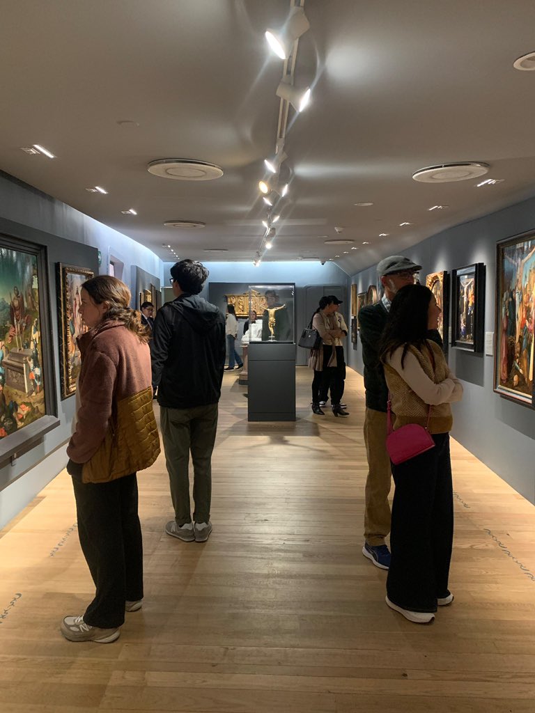 ElMuseoSoumaya's tweet image. La entrada a nuestras cuatro sedes es #Gratuita, siempre.
Si quieres un recorrido mediado, escríbenos a visitasyactividades@soumaya.org.mx
, ideal si nos visitas durante el #Mundial2026.