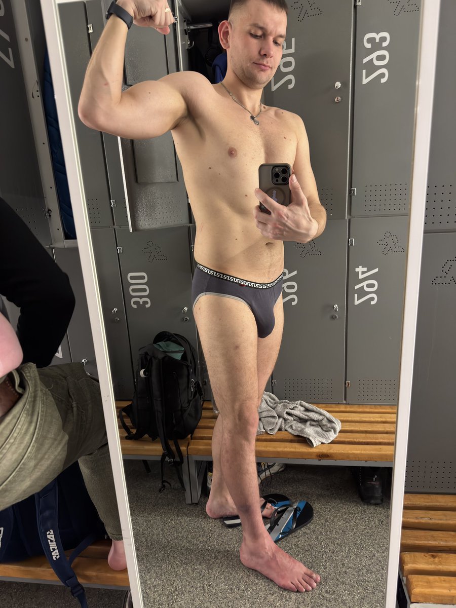 Няшна Тварюка tweet media